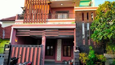 Rumah Sewa Murah Lokasi Denpasar Selatan, Denpasar, LB 180m²