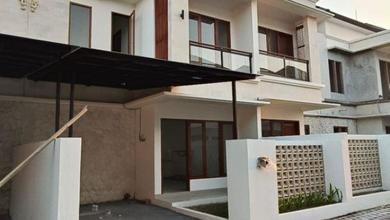 Hunian Favorit di Jimbaran, Badung, 3 KT, Harga 2,1 Miliar