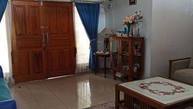 Jual Rumah Cantik LT 312 m2 di Sayap Dago, Bandung