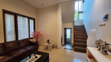 Rumah Favorit di Setiabudi, Bandung, 2 KT, Harga 2,4 Miliar