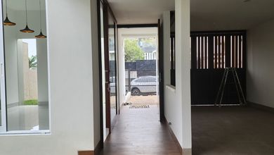 Rumah Area Premium Setiabudi, Bandung - Harga Menarik 4,6 Miliar
