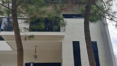 Hunian Elite di Kawasan Setiabudi, Bandung, LB 200m², Harga 2,8 Miliar