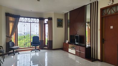 Rumah Area Premium Dago, Bandung - Harga Terbaik 5 Miliar