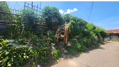 Tanah Favorit di Area Cikutra, Bandung, LT 321m²