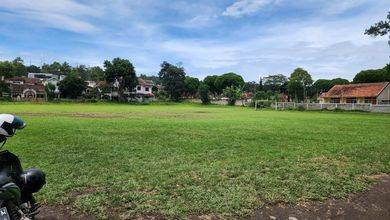 Jual Tanah Area Komplek Lembang Pemandangan Danau dan Taman