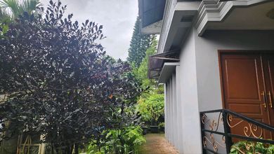 Rumah Modern di Geger Kalong, Bandung, LT 600 m2