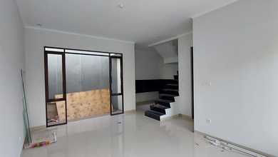 Rumah Dijual di Antapani, Bandung, LB 107m², Harga Terbaik!