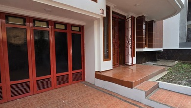 Hunian Prestisius di Kawasan Mekar Wangi, Bandung, LB 315m², Harga 4,5 Miliar