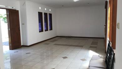 Kesempatan Langka, rumah Prestisius di Mekar Wangi, Bandung, LB 250m²