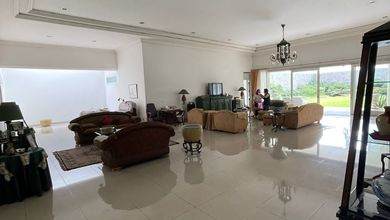 Kesempatan Langka, rumah Prestisius di Sayap Dago, Bandung, LB 700m²