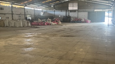 Gudang di Jalan Raya Kopo Katapang Bandung