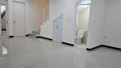 Rumah Idaman di Taman Kopo Indah, Bandung, 3 KT, Harga 1,75 Miliar