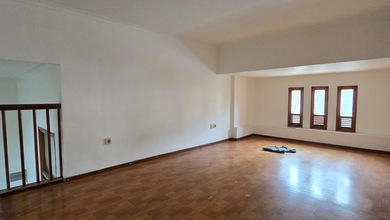 For Sale rumah Eksklusif di Singgasana, Bandung - LT 200m²