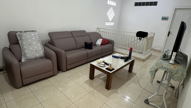 Dijual Rumah Strategis di Taman Holis Indah, Bandung - LT 122m²