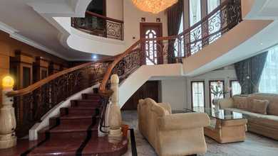 Penawaran Langka, rumah Prestisius di Setra Duta, Bandung, LB 1382m²