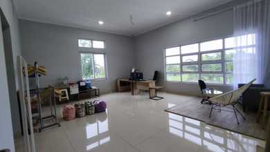 Hunian Mewah di Kawasan Babakan Ciparay, Bandung, LB 1000m², Harga 7,5 Miliar