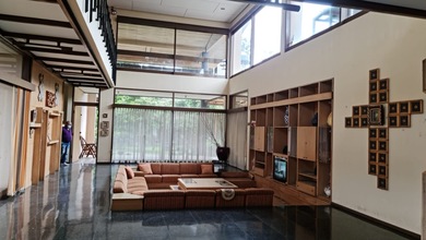 For Sale rumah Premium di Cidadap, Bandung - LT 1200m²