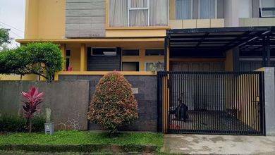 Rumah Elit Luas 208 m2, di Setra Duta, Bandung