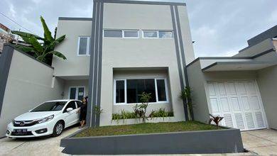Rumah Modern Cocok Untuk Milenial, di Setiabudi, Bandung Utara