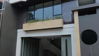 Jual Cepat Rumah Mewah di Setra Duta, Bandung, LT 80 m2
