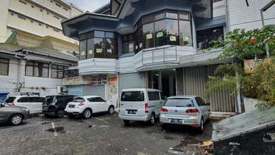 Ruang Usaha Strategis di Surya Sumantri Bandung