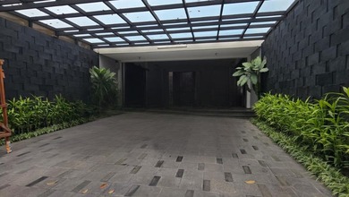 Rumah Area Luxury Cihampelas, Bandung - Harga Terbaik 11 Miliar