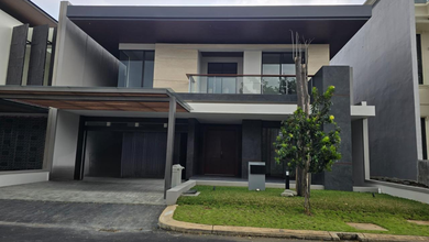 Jual Cepat Rumah Mewah area Summarecon Bandung, Bandung, LT 396 m2