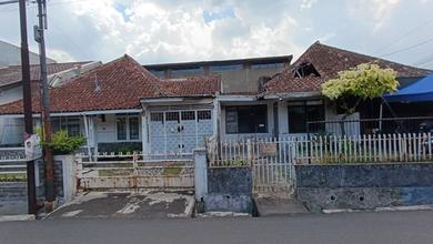 Hunian Elite di Kawasan Pasir Kaliki, Bandung, LB 168m², Harga 3,05 Miliar