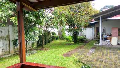 Rumah Siap Huni di Riau, Bandung, LT 1100m², Harga 900 Juta /tahun