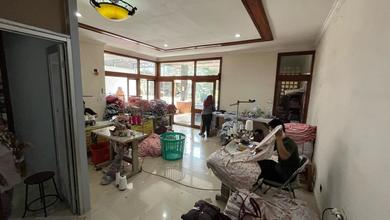 Rumah Area Premium Cipaganti, Bandung - Harga Terbaik 15,5 Miliar