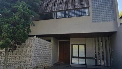 Rumah Area Luxury Bandung Kota, Bandung - Harga Menarik 8,5 Miliar
