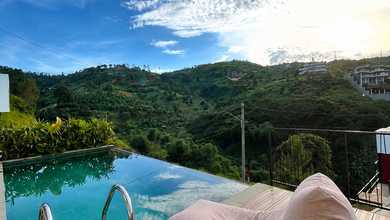 Villa Infinity Pool View Lembah di Dago Village Bandung Utara