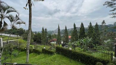 Villa Dago Bandung dengan View Hijau dan Suasana Sejuk, Cocok untuk Hunian atau Investasi