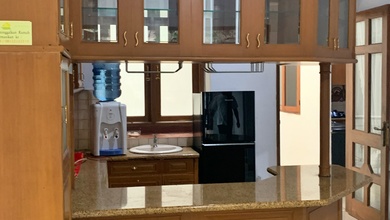 Hunian Elegan di Geger Kalong, Bandung, 5 Kamar Tidur, LT 332m²