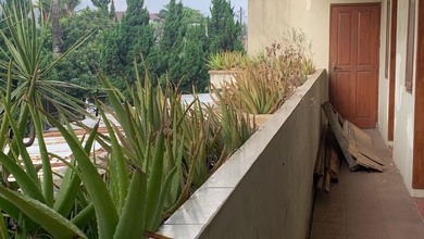 Rumah Mewah di Kawasan Pasteur, Bandung, LB 200m², Harga 4 Miliar