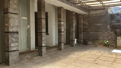 Rumah modern dengan Luas 140 m2 Daerah Pajajaran, Bandung