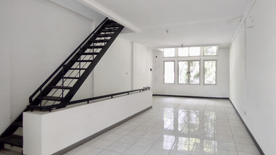 Jual Ruko Cocok Untuk Segala Jenis Usaha dan Siap Pakai di Kota Baru Parahyangan - Bandung