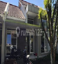 Rumah Siap Tempat dengan LT m2 Semi Furnished