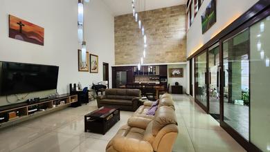 Dijual rumah Mewah di Setiabudi, Bandung - LT 624m²