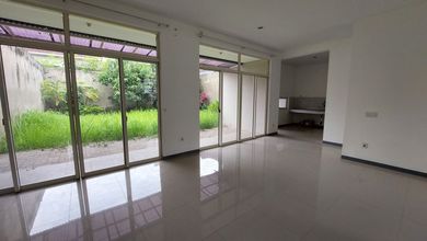 Rumah Elit LT 297 m2, di Kota Baru Parahyangan, Bandung