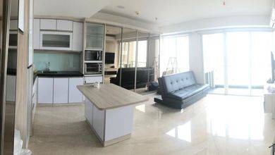 Jual Unit Apartemen Siap Ditempati 2BR Furnished Good Condition