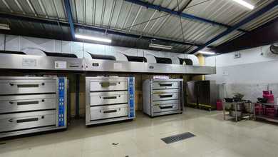 Ruang Usaha Dan Gudang di Jalan Raya Kopo Bandung