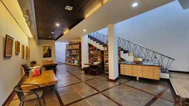 Dijual rumah Eksklusif di Hegarmanah, Bandung - LT 225m²