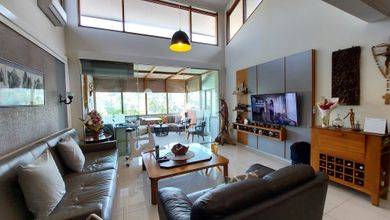 Rumah Modern area Ciumbuleuit, Bandung, Luas 400 m2