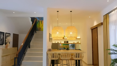 Rumah Prestisius di Kawasan Buah Batu, Bandung, LB 170m², Harga 3,8 Miliar