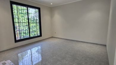 Penawaran Eksklusif, rumah Prestisius di Regol, Bandung, LB 425m²