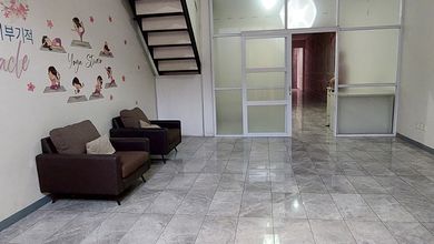 Ruko Luas 2,5 Lantai Siap Pakai di Kota Baru Parahyangan