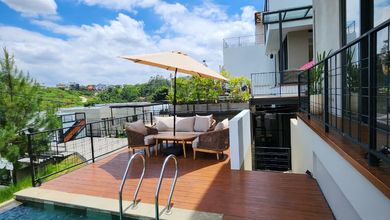 Villa Mewah Sejuk Furnished di Dago Village