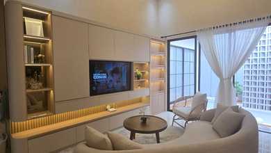 Rumah Elegan di Kota Baru Parahyangan, Bandung, 3 Kamar Tidur, LT 162m²