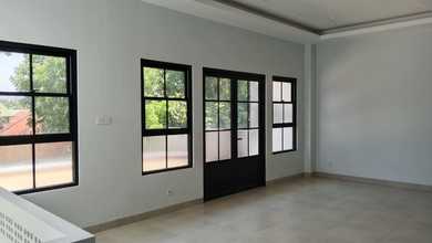 Ruang Komersil Jual Segera untuk Usaha di Bandung